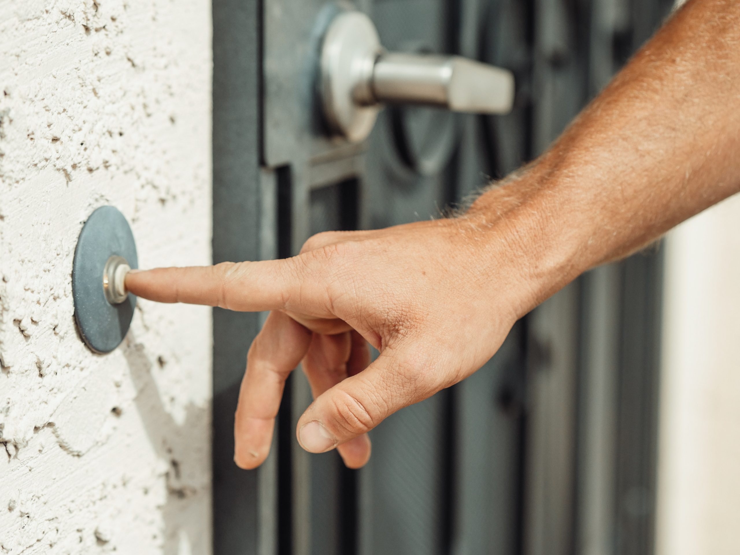 5 Ways to Decrease Your Chances of a Residential Break-In